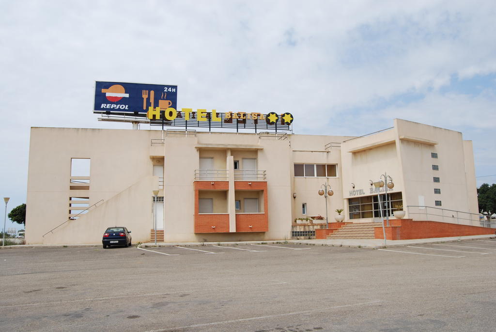 Bayo Lirola Hotel Balisa Níjar Exterior foto